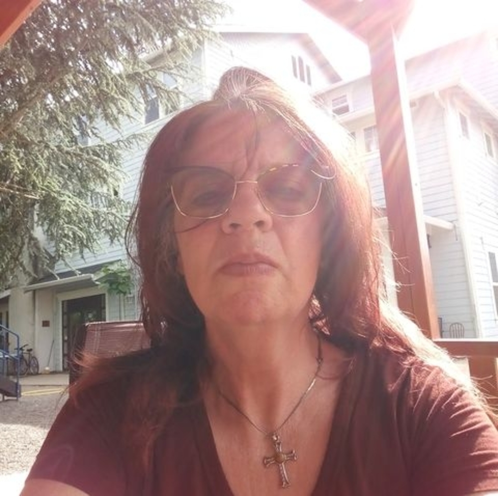 Meet your Posher, Ramona